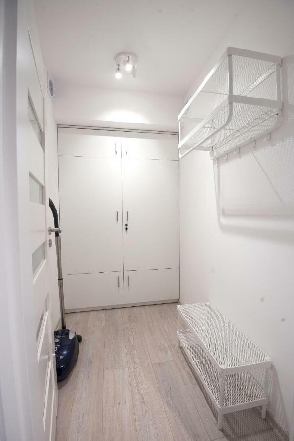 Lato Apartament Solna 11C Z Garazem Kolobrzeg Bagian luar foto