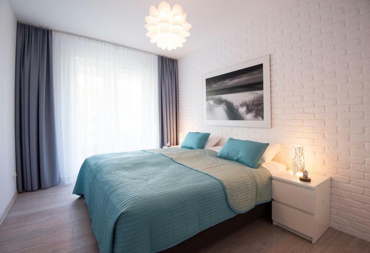 Lato Apartament Solna 11C Z Garazem Kolobrzeg Bagian luar foto